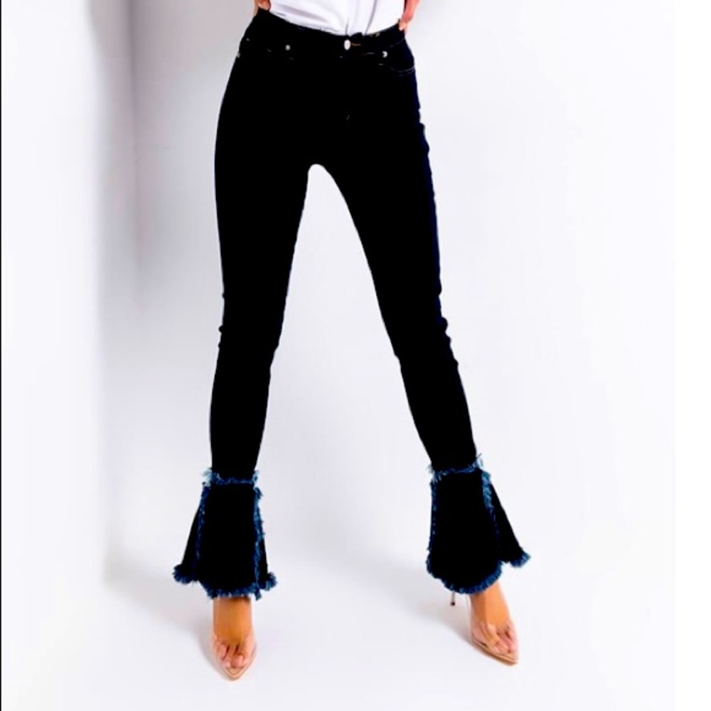 AKIRA Fashiona flare dark wash jeans NWT!!!